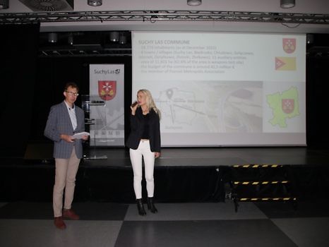 Spotkanie podczas wizyty w Centrum Kultury. Na zdjęciu dwóch prelegentów.