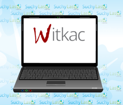 Laptop na tle logo gminy Suchy Las.