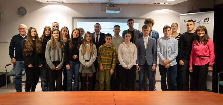 Stypendyści i nagrodzenia za osiagnięcia sportowe w sali konferencyjne parku wodnego OCtopus