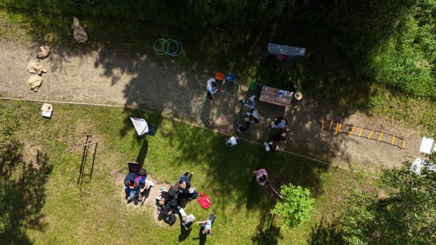 spotkania plenerowe dla uczniów klas 6 na Terenie aktywnej Edukacji i Sportu z udziałem eko-edukatora