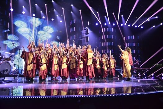 Zespół Gospel Joy na scenie.